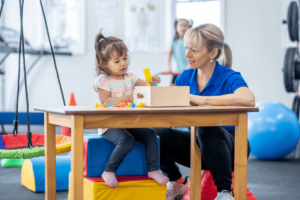 Desenvolvimento motor e cognitivo na educação infantil: como equilibrar